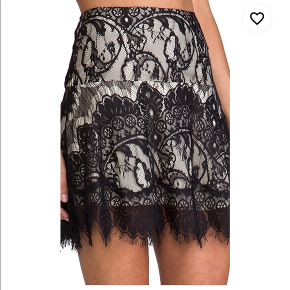 BB Dakota Theadora Scallop Lace Skirt - Picture 5 of 8